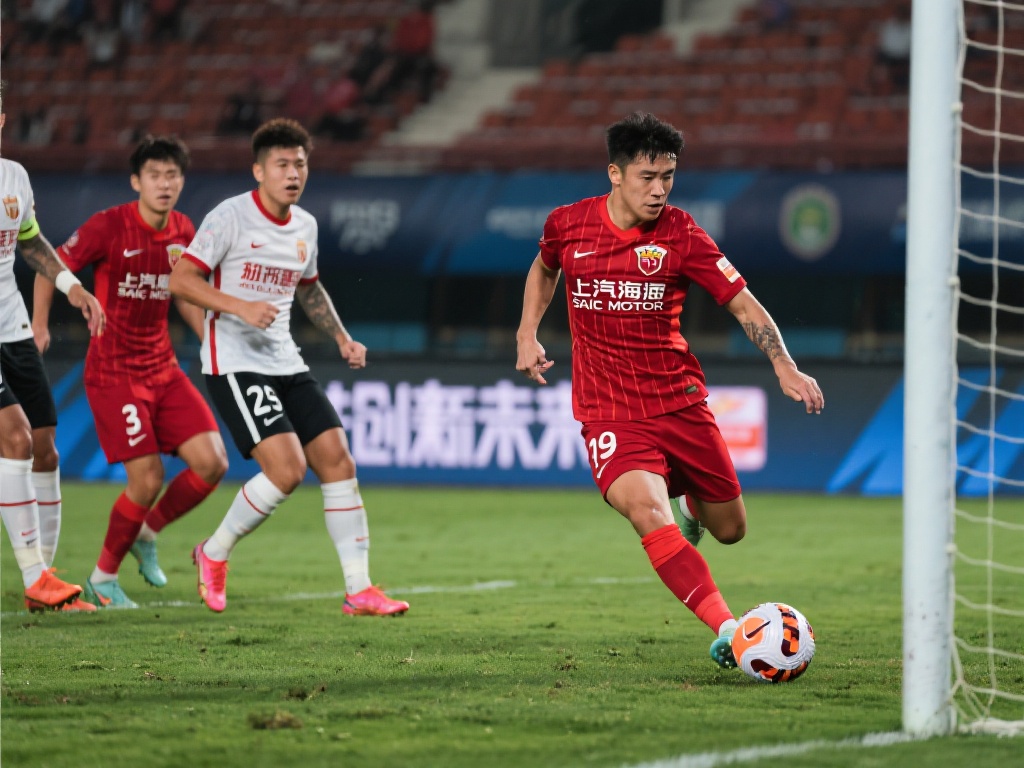 相比之下，上海海港虽然在前期稍显压力，但